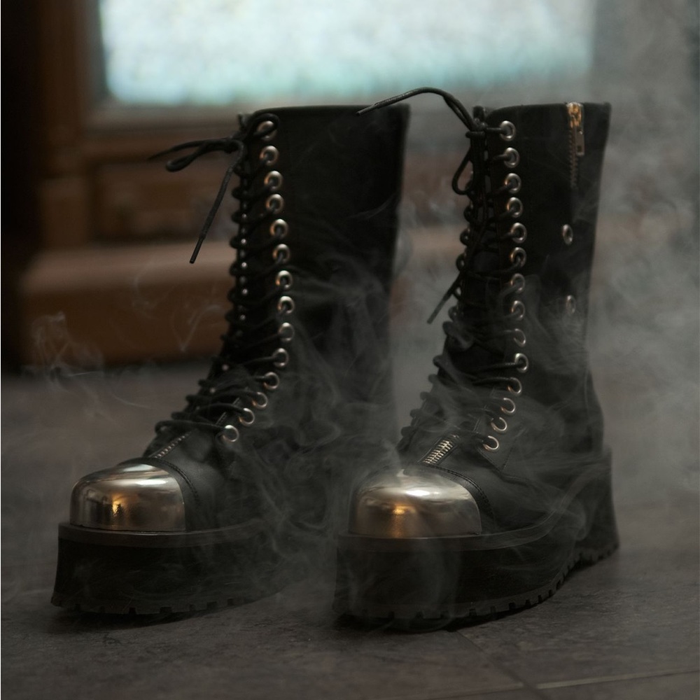 Demonia Skull Crusher Gravedigger 14 Boots Women’s 7 Men’s 5 Black Vegan Leather